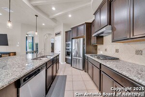 Building Photo - 6638 Comanche Post