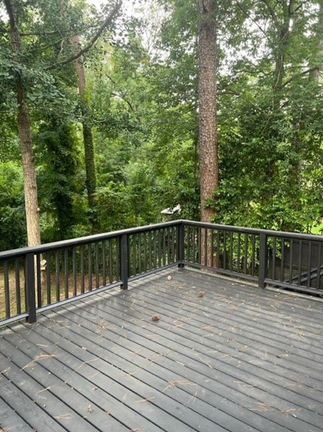 Building Photo - North Macon Home Move-In Ready