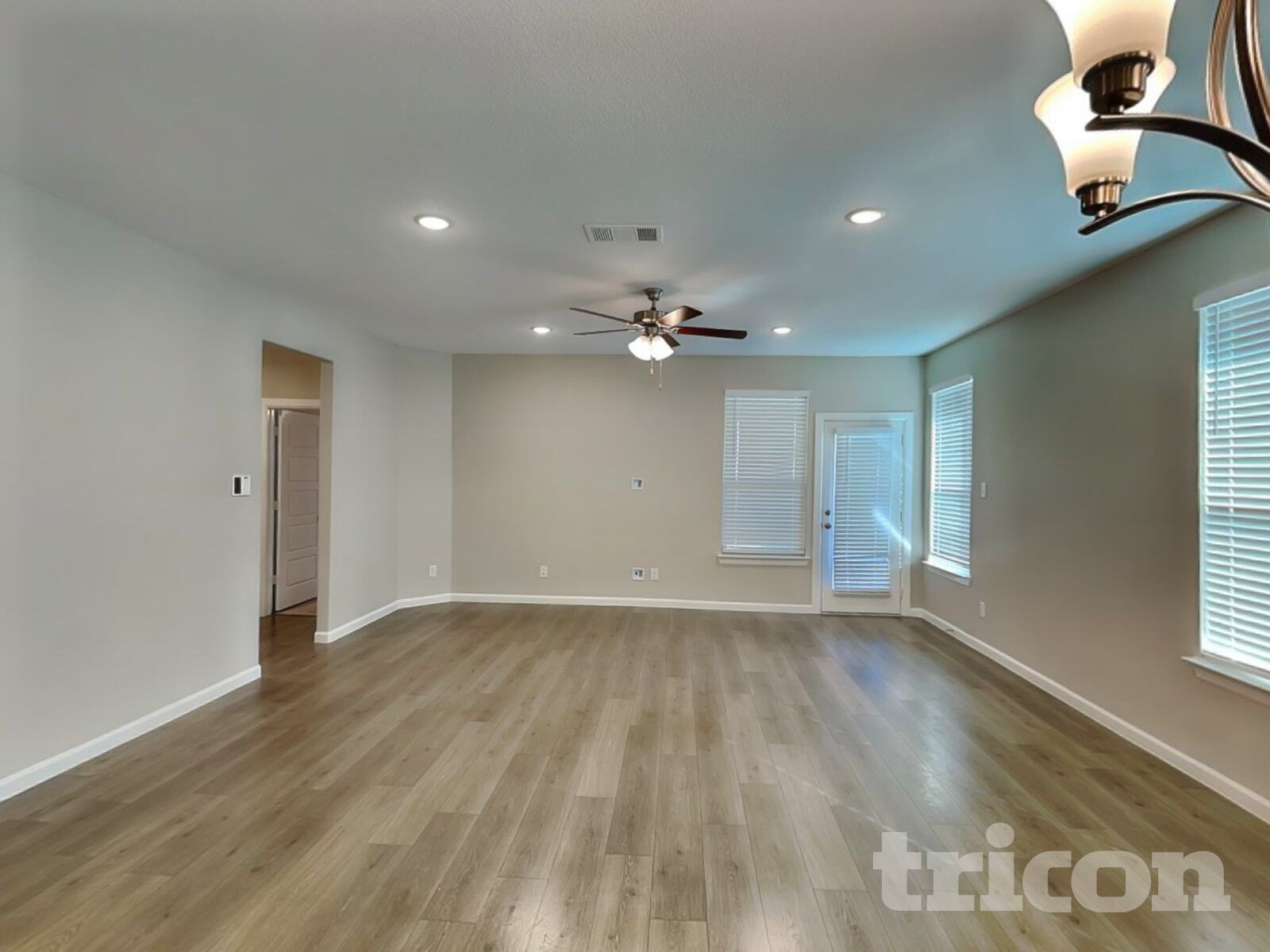 Building Photo - 540 Hazeltine Rd