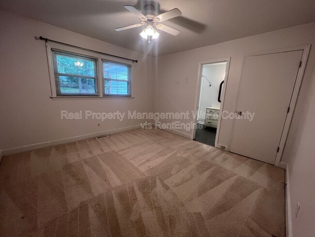 Building Photo - 3605 Cranston Rd