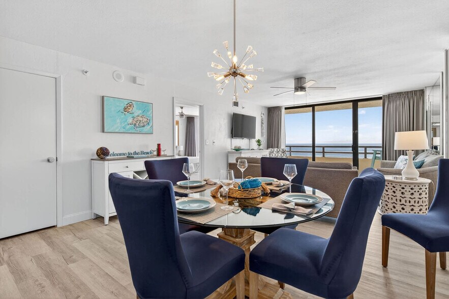 Building Photo - 3859 S Atlantic Ave