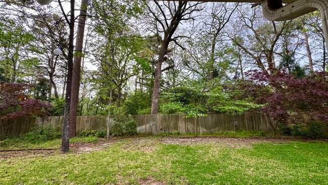 Building Photo - 3308 Oak Knoll Dr