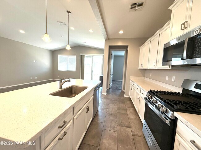 Building Photo - 6357 Harvest Moon Ave