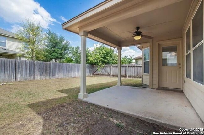 Building Photo - Spacious Two-Story Home in Prime Laurel Ca...