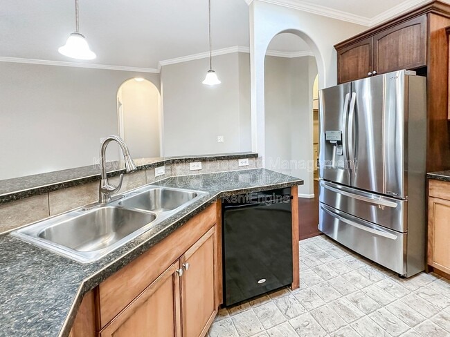 Building Photo - 9259 W Olivia St