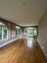 Building Photo - 246 Beechmont Dr