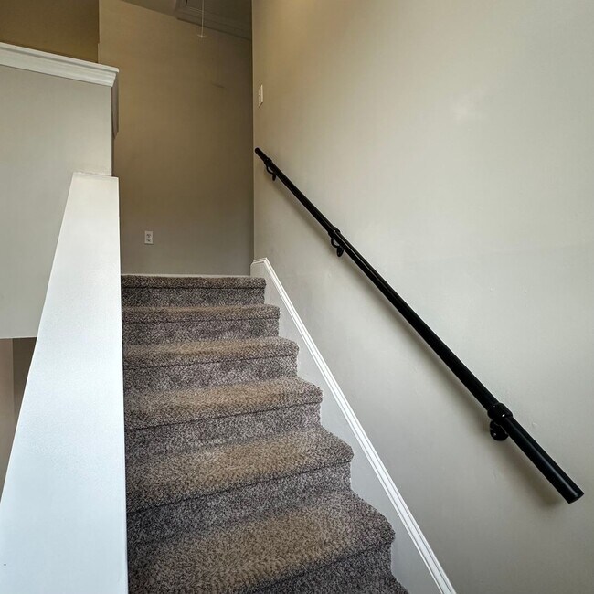 Building Photo - Charming 4BR House in Clayton