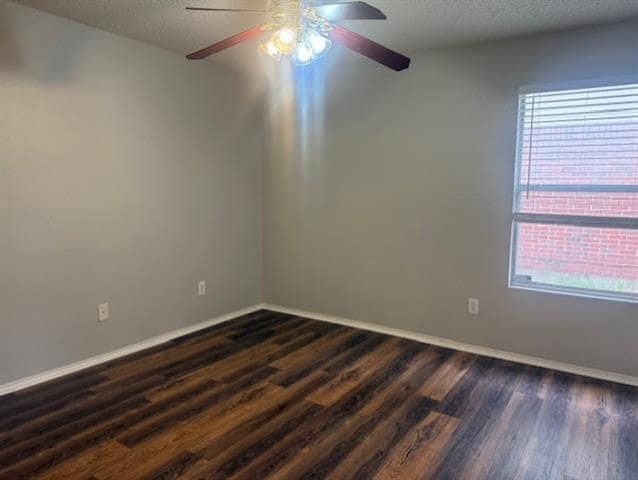 Building Photo - 1202 Scottsdale Dr