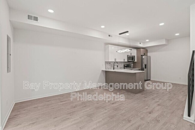 Building Photo - 1823 N Van Pelt St