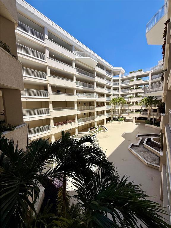 Building Photo - 3730 Cadbury Cir