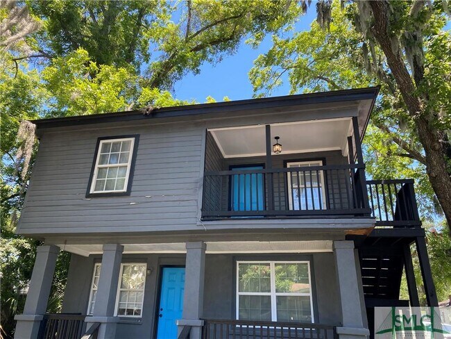 Primary Photo - 1000 W 53rd St