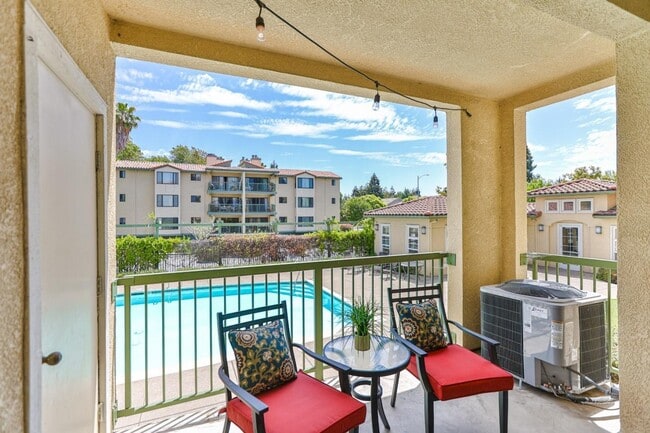 Building Photo - 38740 Tyson Ln