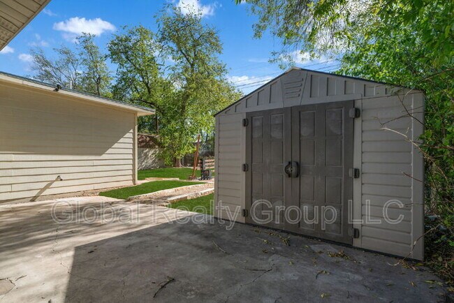 Building Photo - 189 National Blvd