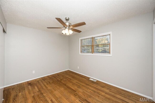 Building Photo - 1060 Kingsbrook Ln