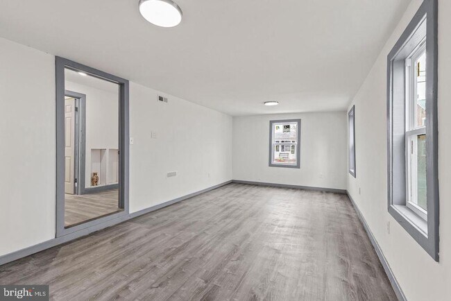 Building Photo - 780 White Hall Rd