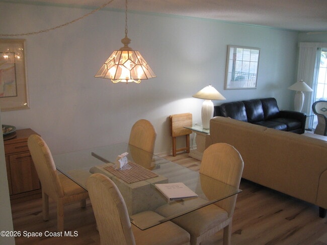 Building Photo - 630 S Brevard Ave