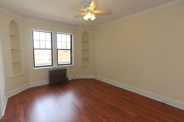 Building Photo - 4832 N Damen Ave