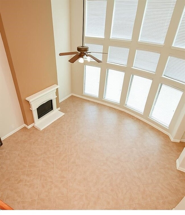 Building Photo - 8706 Stowe Creek Ln