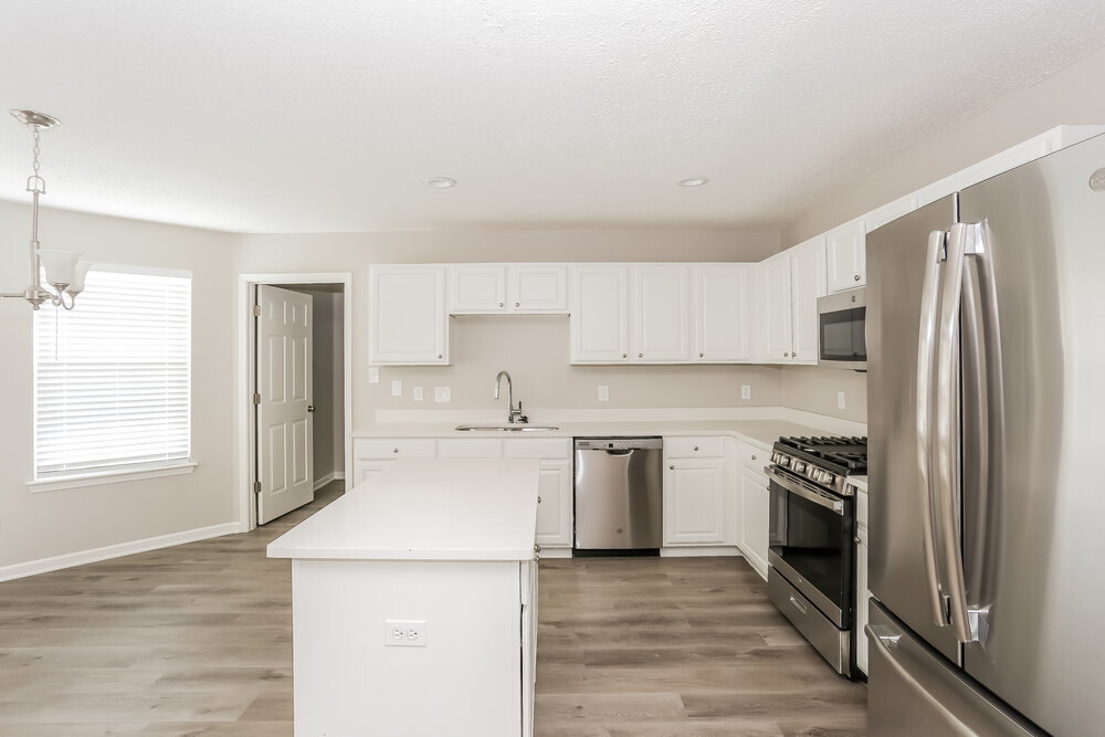 Building Photo - 9925 Aventide Ln