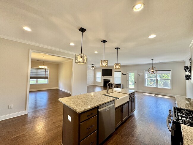 Building Photo - 169 Ashton Fields Dr