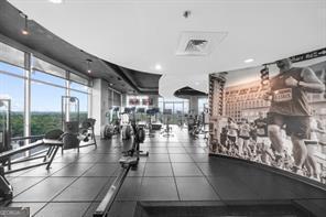 Building Photo - 250 Pharr Rd NE