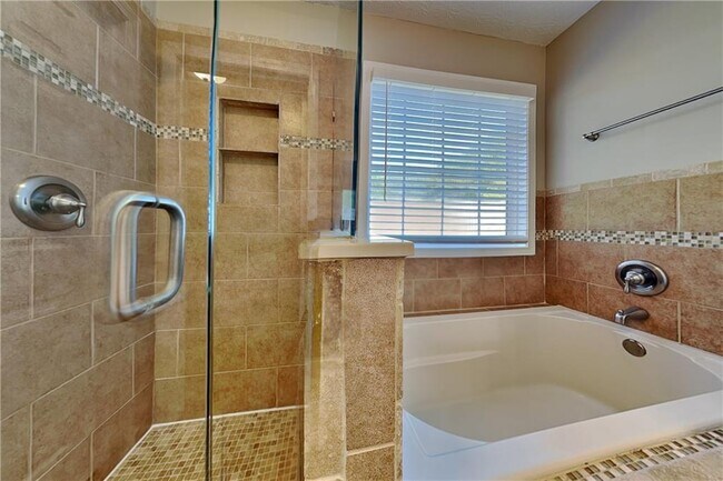 Building Photo - 1625 Alcovy River Dr