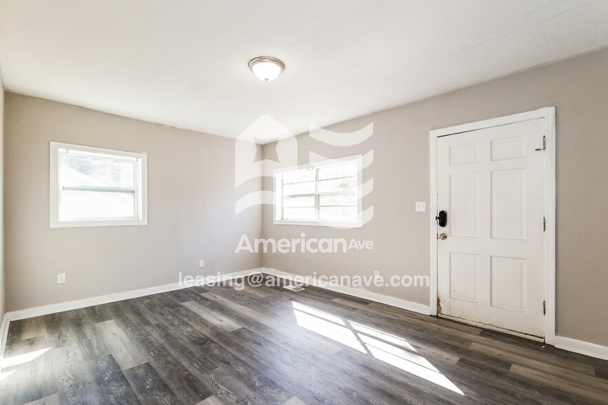 Building Photo - 732 Willaneel Dr