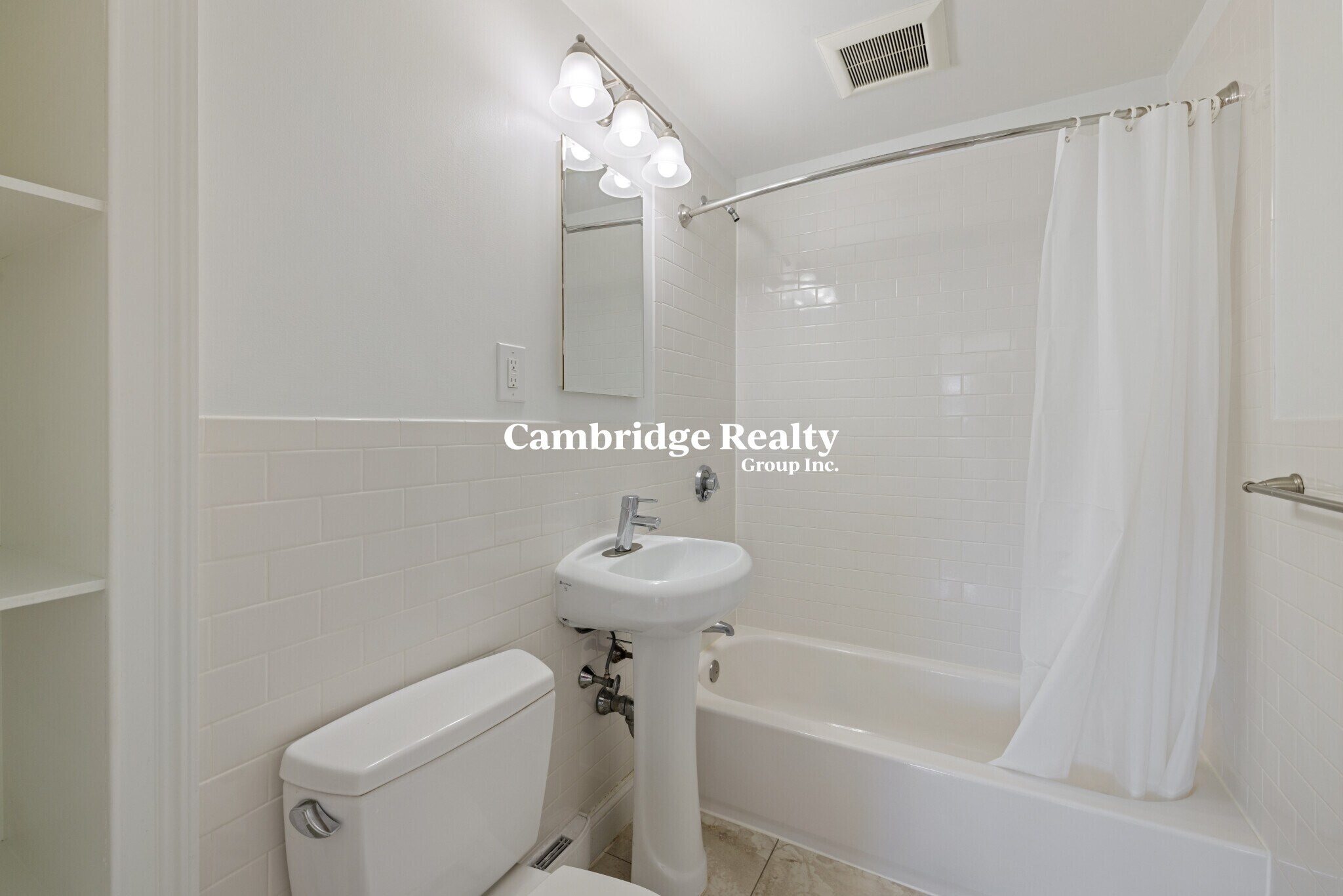 Building Photo - 141 Summer St