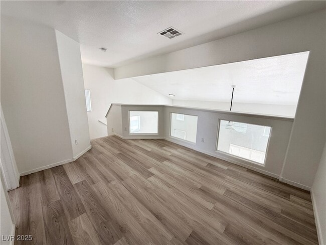 Building Photo - 61 Belle Point Ave