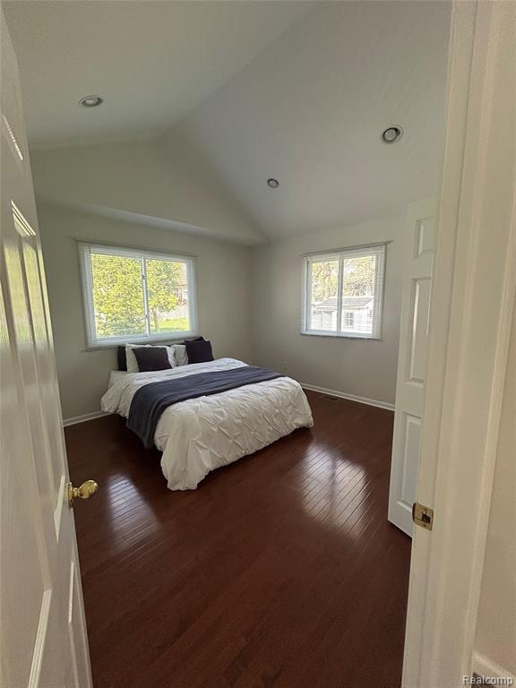 Building Photo - 3165 Chenoa St