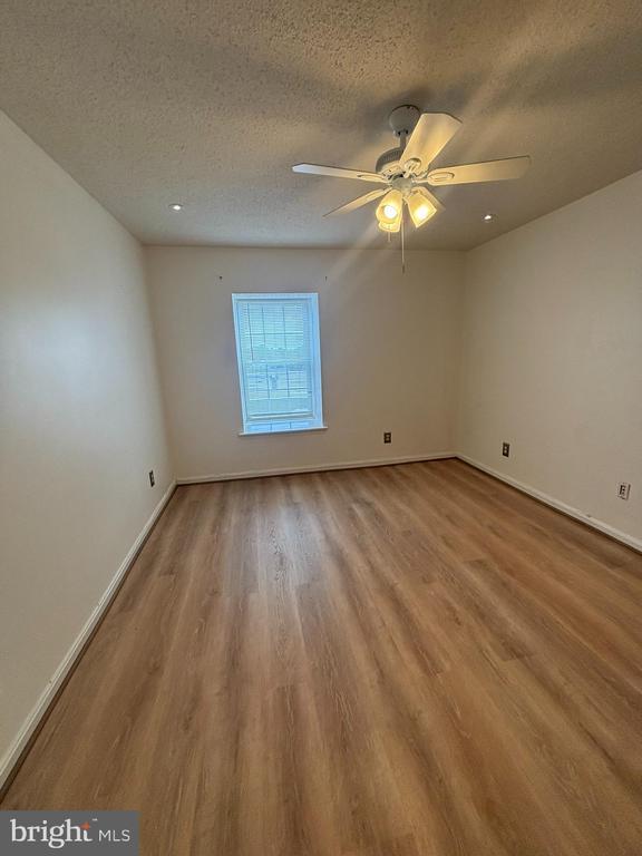 Building Photo - 3115 Patrick Henry Dr