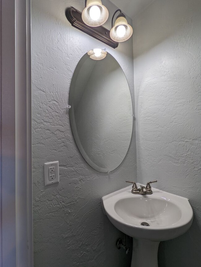 Building Photo - Newly Renovated 2-Bedroom, 1.5-Bath Apartment with Private Patio and On Site Laundry!