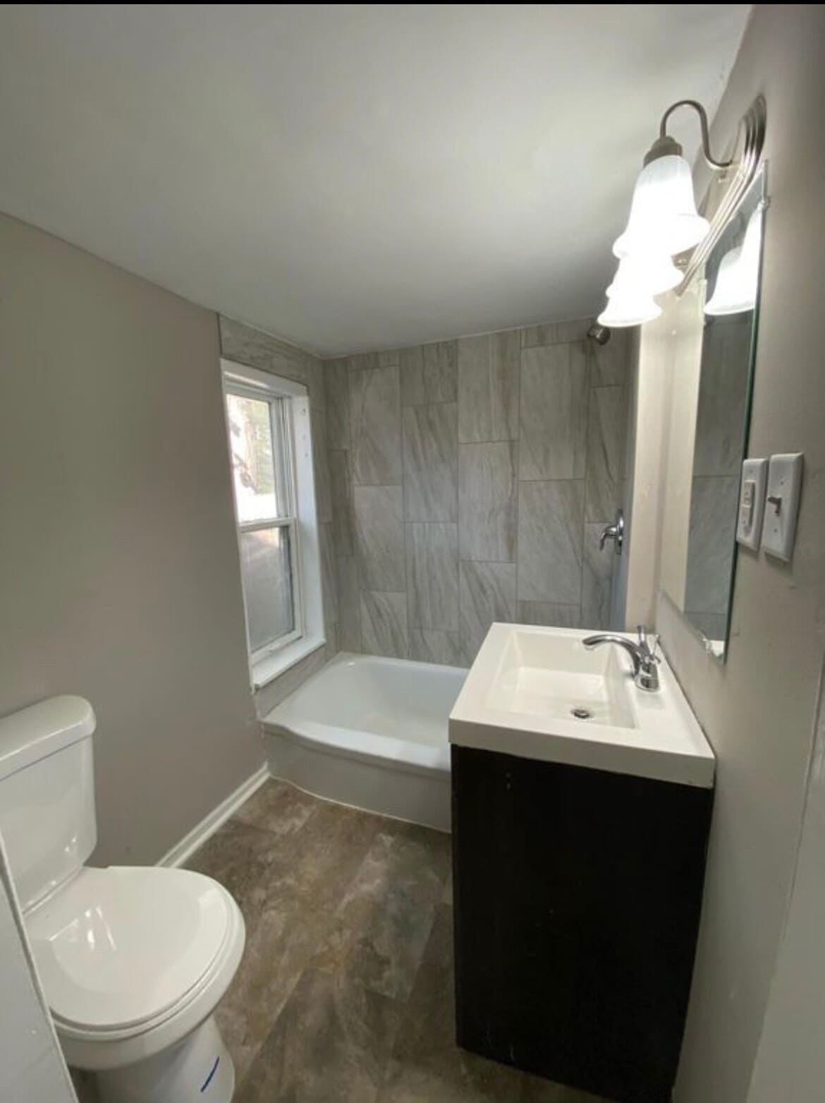 Building Photo - 505 Beaumont St