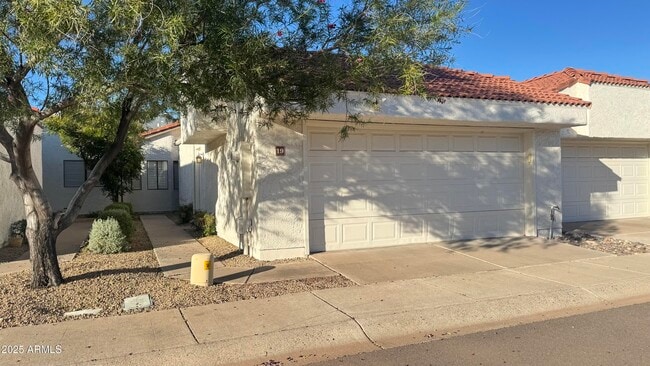 Building Photo - 15020 N 40th St