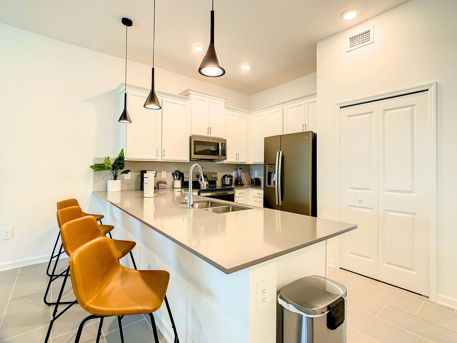 Building Photo - 8883 Cabot Cliffs Dr