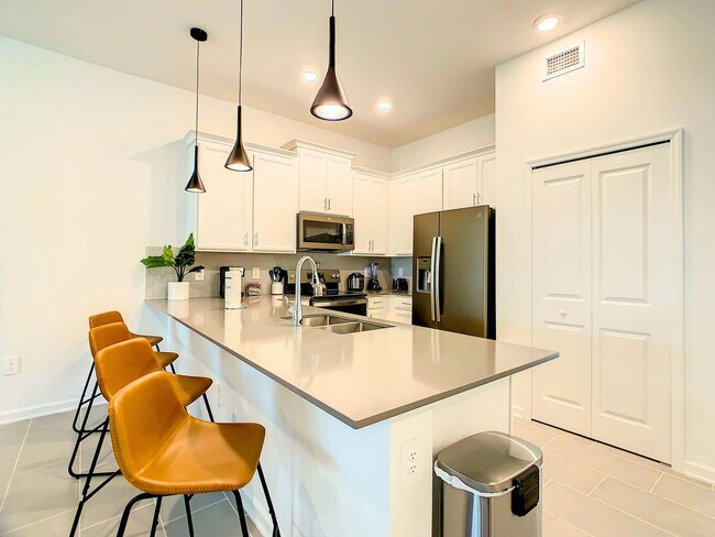 Building Photo - 8883 Cabot Cliffs Dr