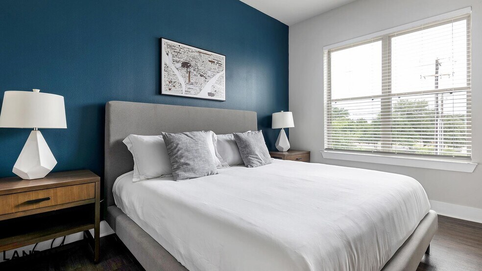 Building Photo - 1900 Airport Commerce Dr