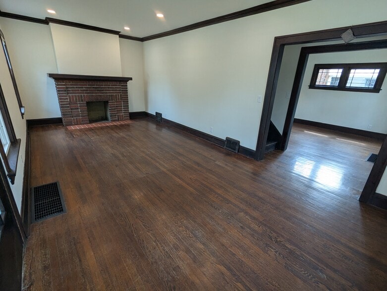 Building Photo - 1510 Wood Rd