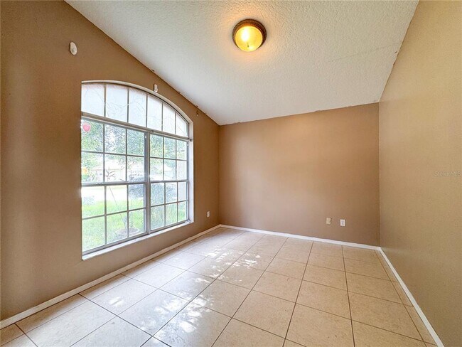 Building Photo - 2313 Ole Hickory Dr