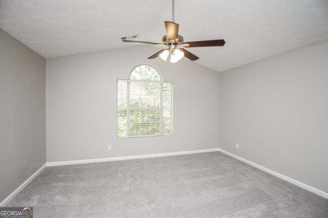 Building Photo - 851 Plumbridge Ct