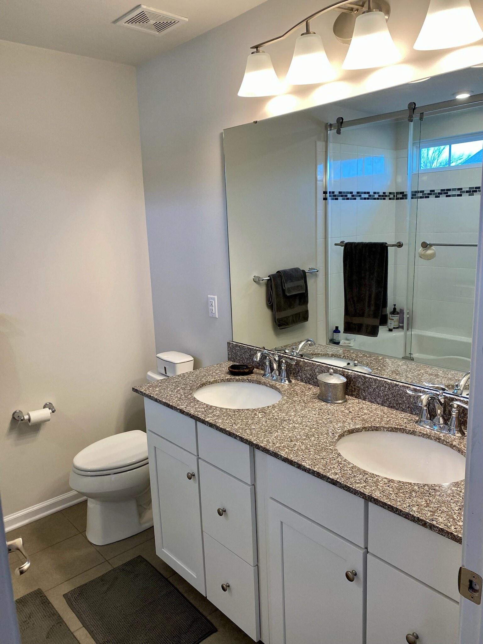 Master bath - 247 Madison Ln