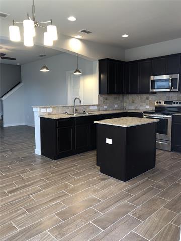 Building Photo - 1026 Sierra Vista Ct