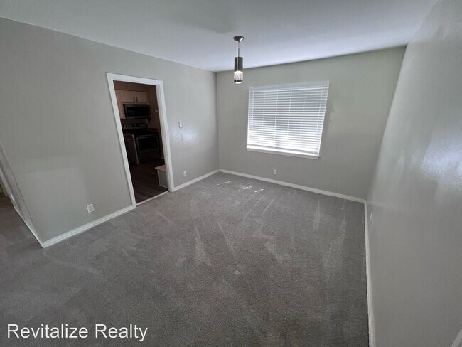 Building Photo - 4 br, 2.5 bath House - 4317 Packingham Dr,