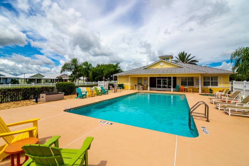 Building Photo - 4070 Alamanda Key Dr