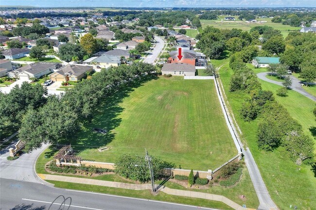 Building Photo - 1900 Wind Meadows Dr