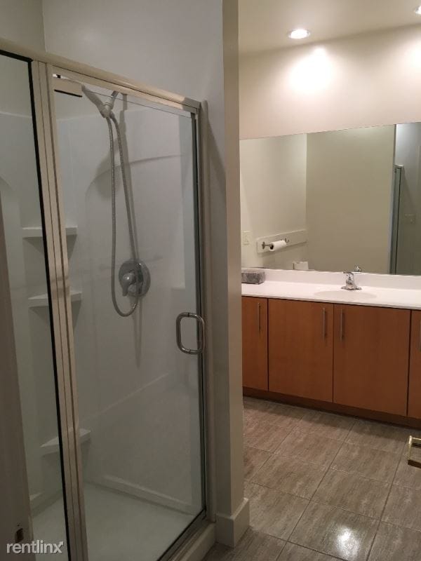 Building Photo - 523 2nd Ave