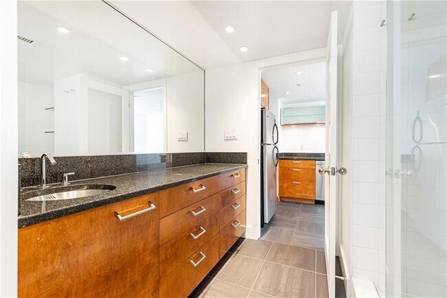 Building Photo - 199 14th St NE