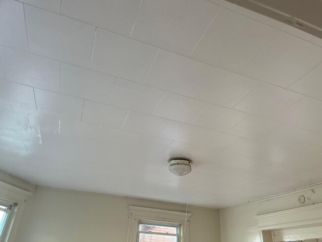 Building Photo - 45 Welton St