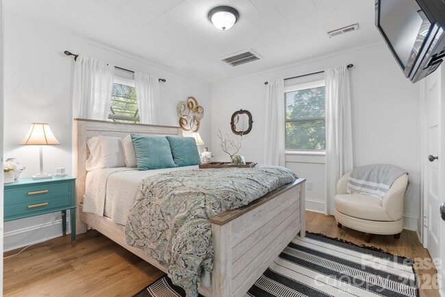 Building Photo - 116 Barnes Ln