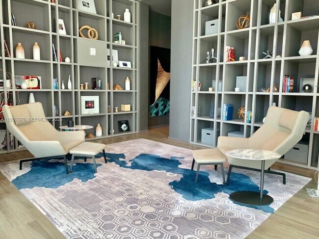 Building Photo - 1100 S Miami Ave